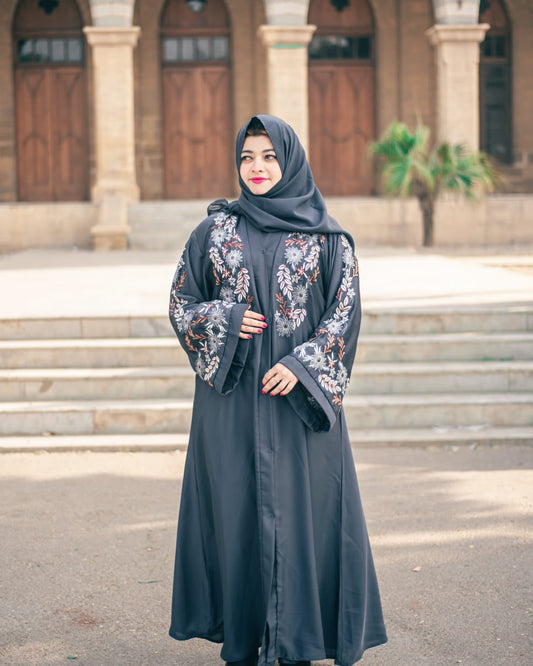 Nida Embrodied Beautiful Women's stylish Abaya